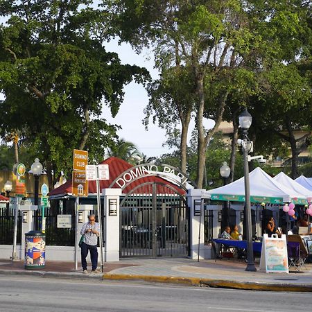 Tower Hotel Little Havana Miami Bagian luar foto