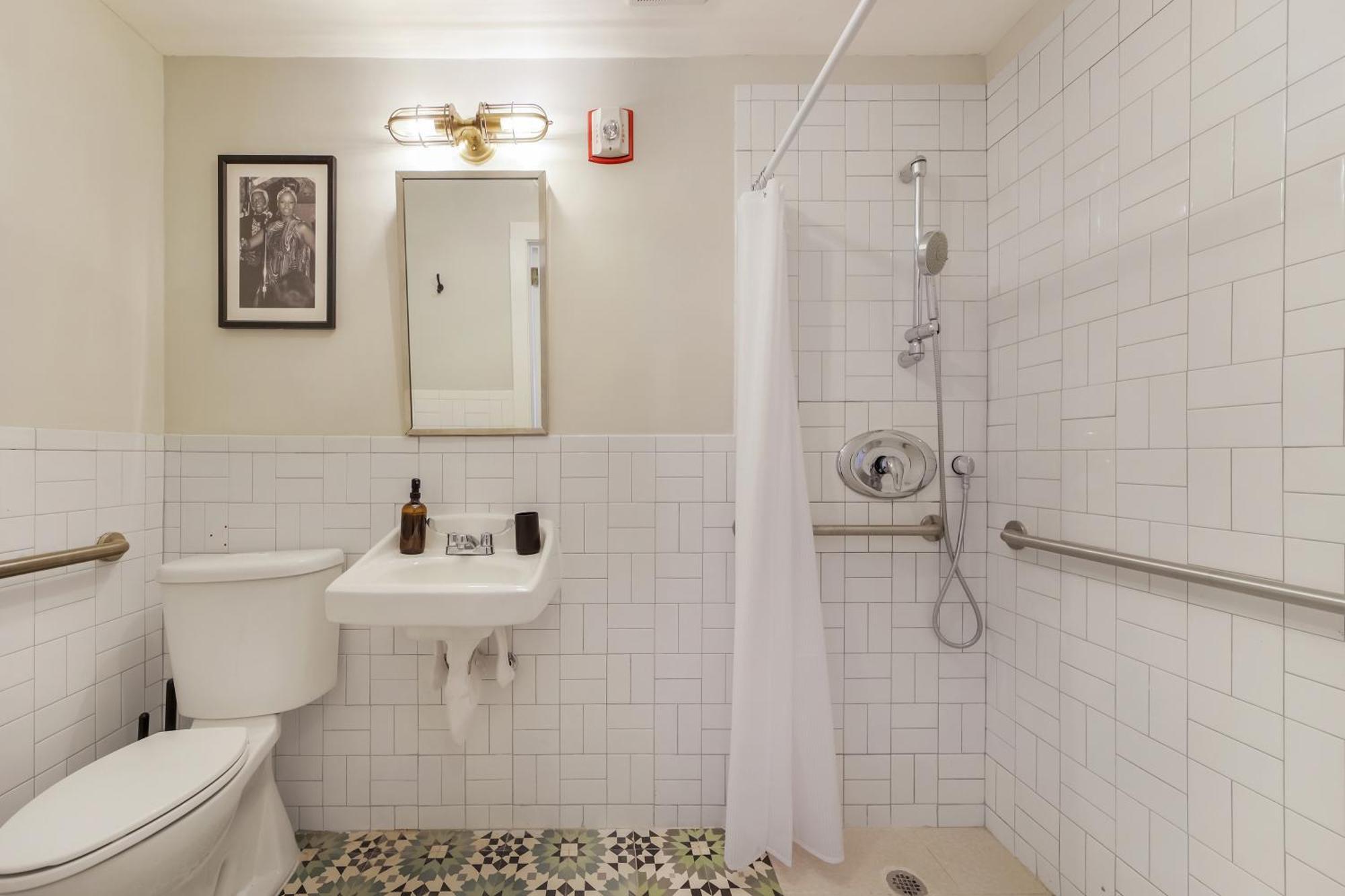 Tower Hotel Little Havana Miami Bagian luar foto